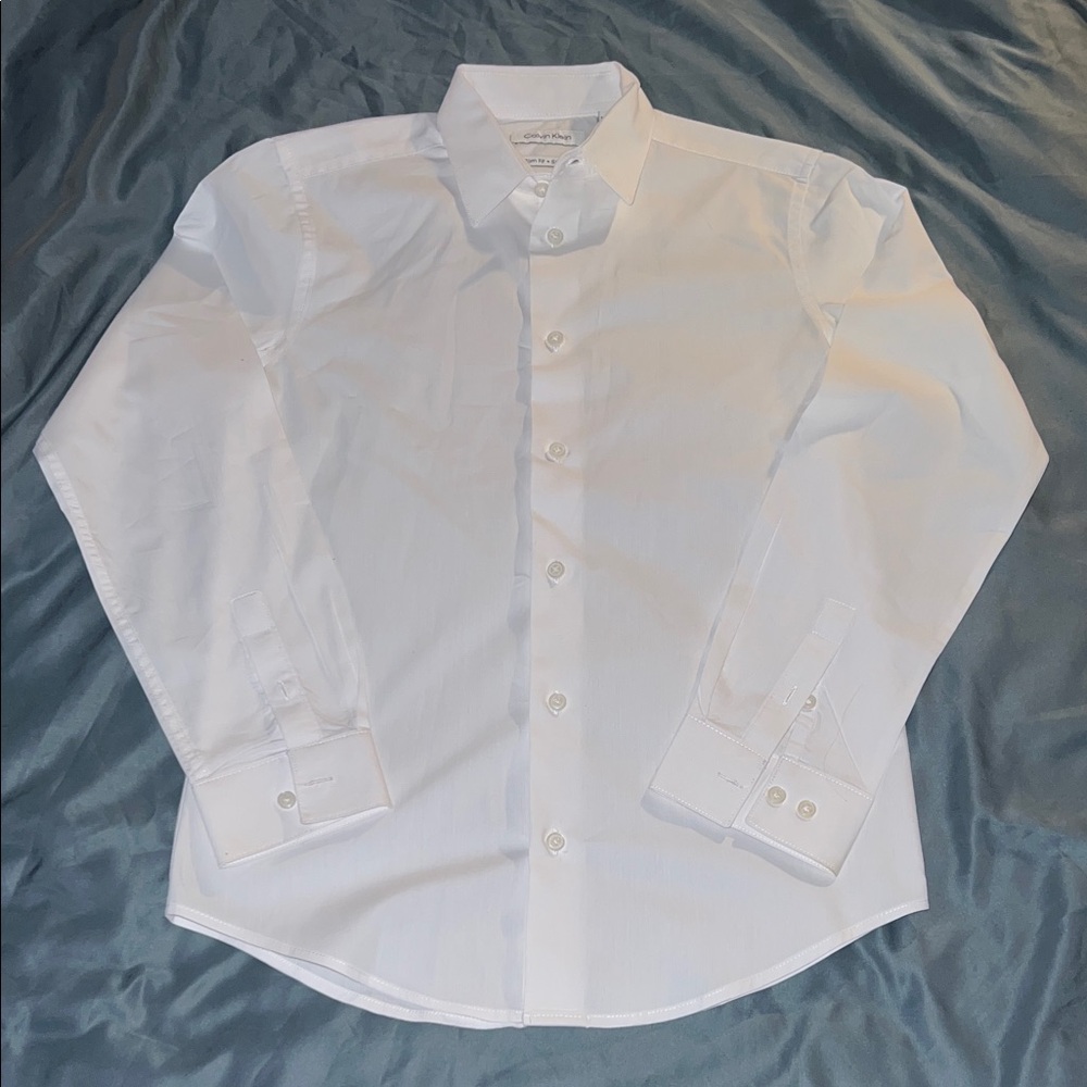 Calvin Klein Classic White Button-Down Shirt